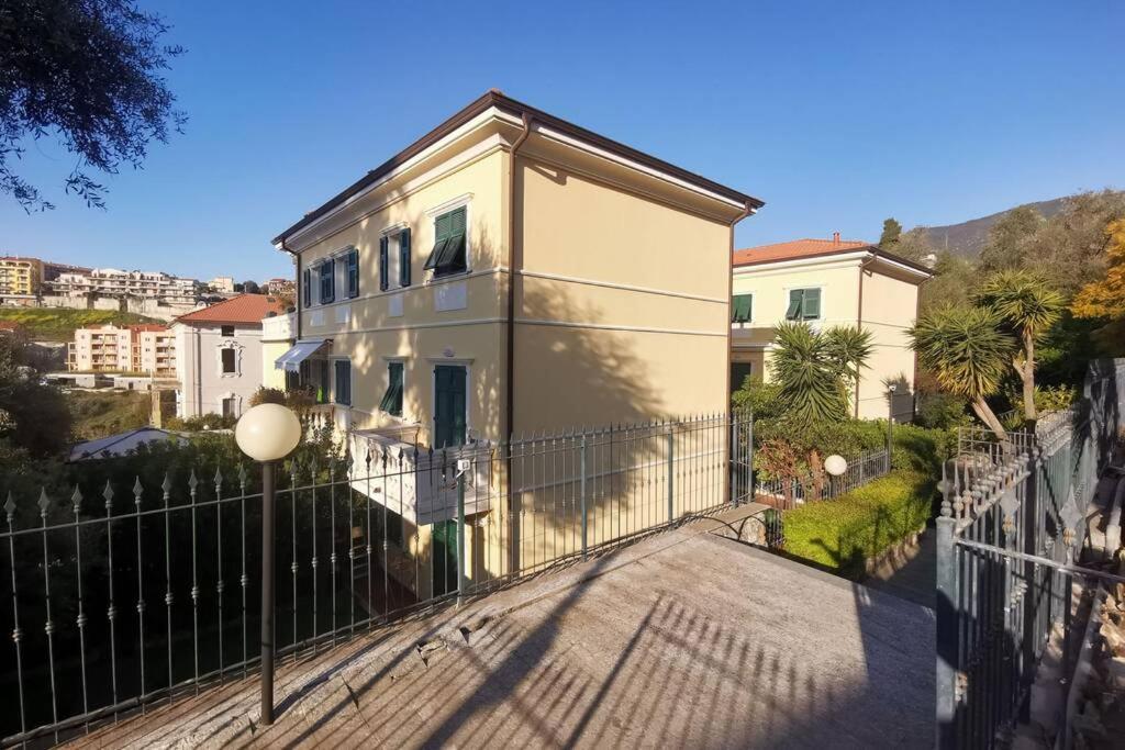 Vicky'S Homestay Sanremo - C. Citra 008055-Lt-1257 Zewnętrze zdjęcie